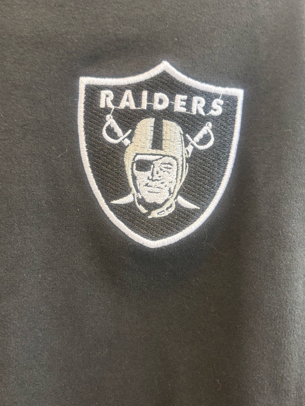 BNWT NFL Raiders Black Cropped Crewneck Sweatshirt - Picture 3 of 5